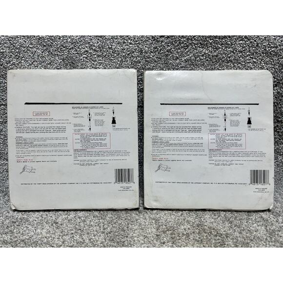 Vintage New Old Stock Christmas Treasury 2 Sets of 70 Clear Lights Super Brite - Picture 2 of 10